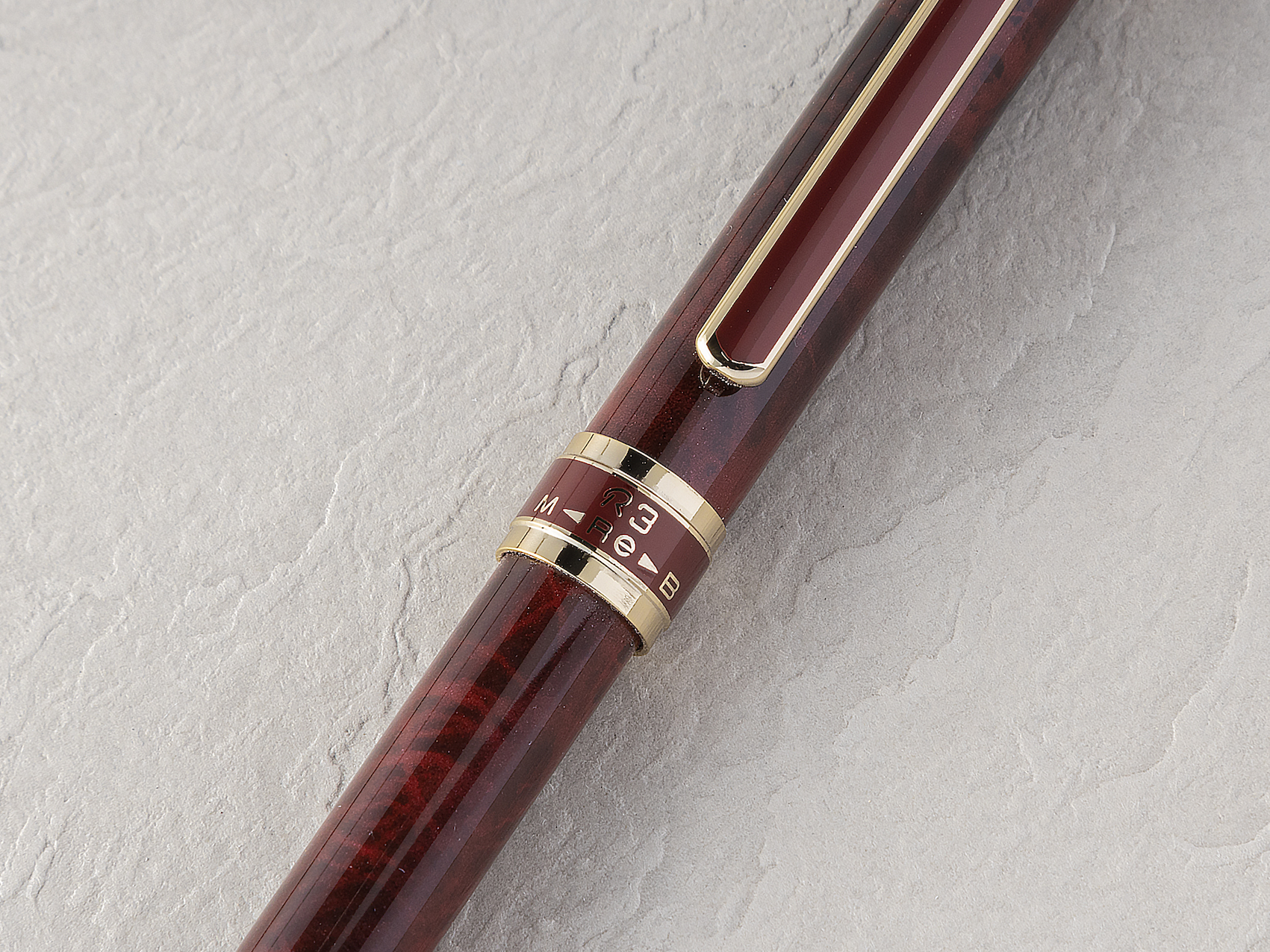 多機能ペン　ダブル3アクション　大理石調マーブル柄