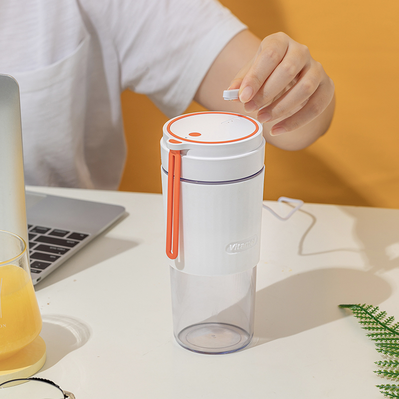 Mini-Vitamer Juicer