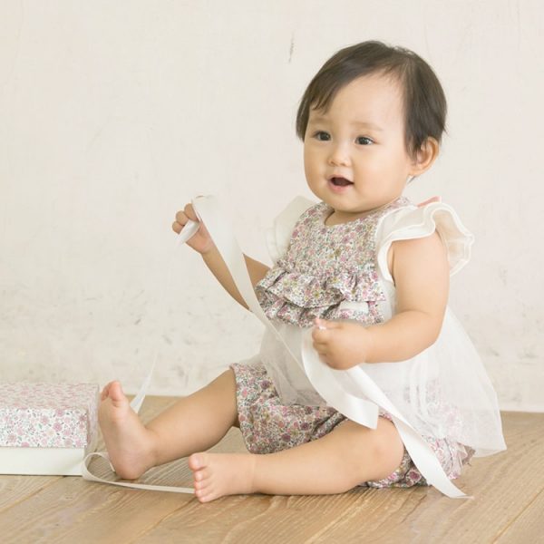 花たちの祝福｜２点セット（スタイ・ショートパンツ）