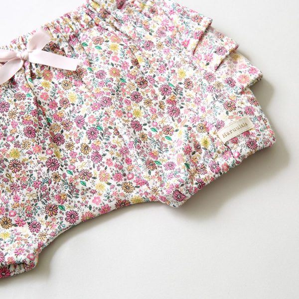 花たちの祝福｜２点セット（スタイ・ショートパンツ）