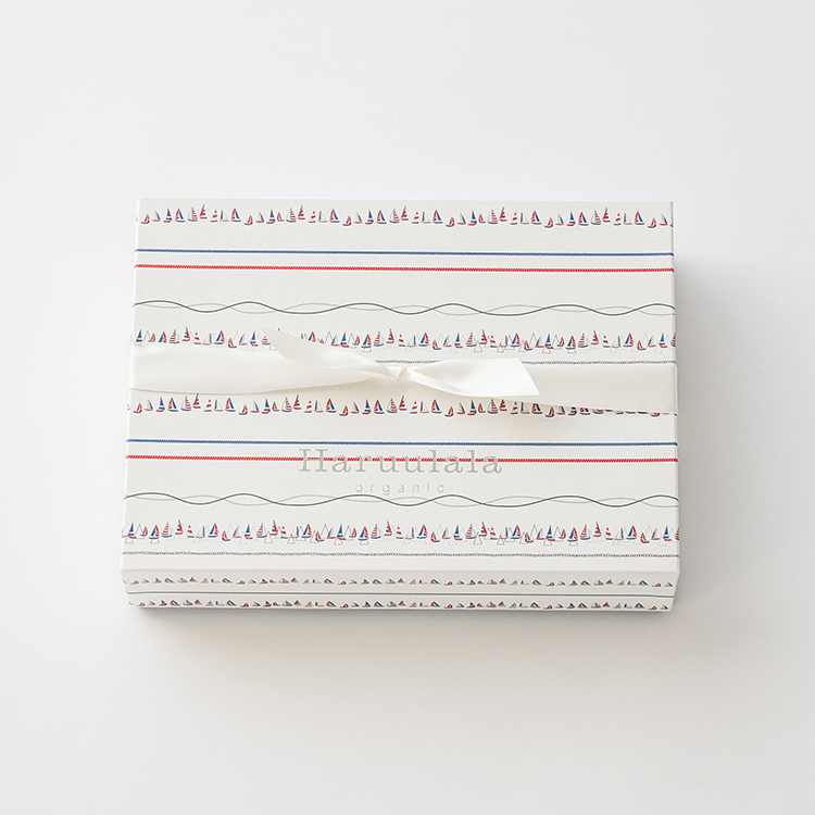 ボン・ボヤージュ｜２点セット（スタイ・ショートパンツ）