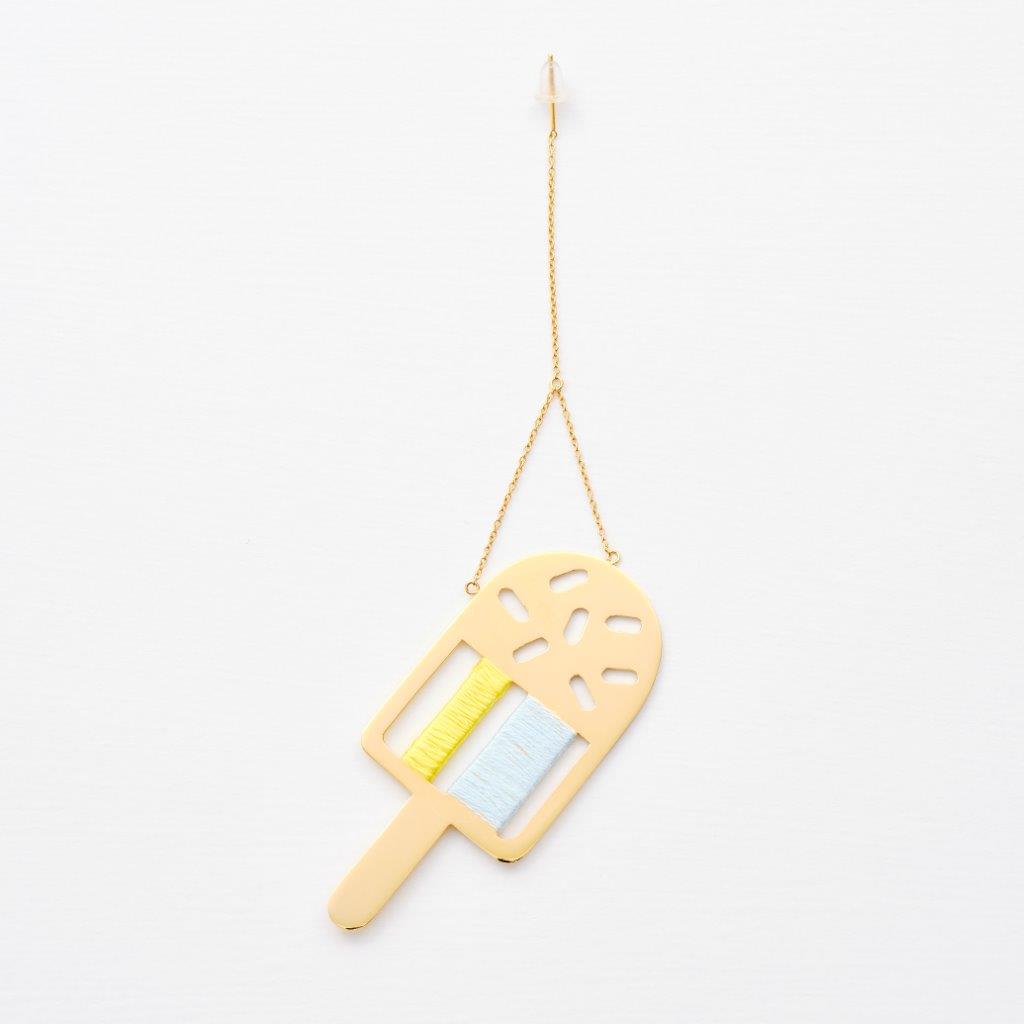 ice ピアス／イヤリング