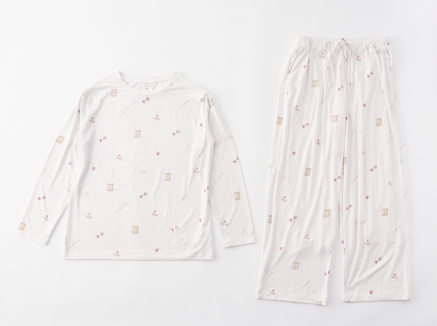 【WOMEN】クッキングスイーツ柄　プルオーバー＆ロングパンツセット