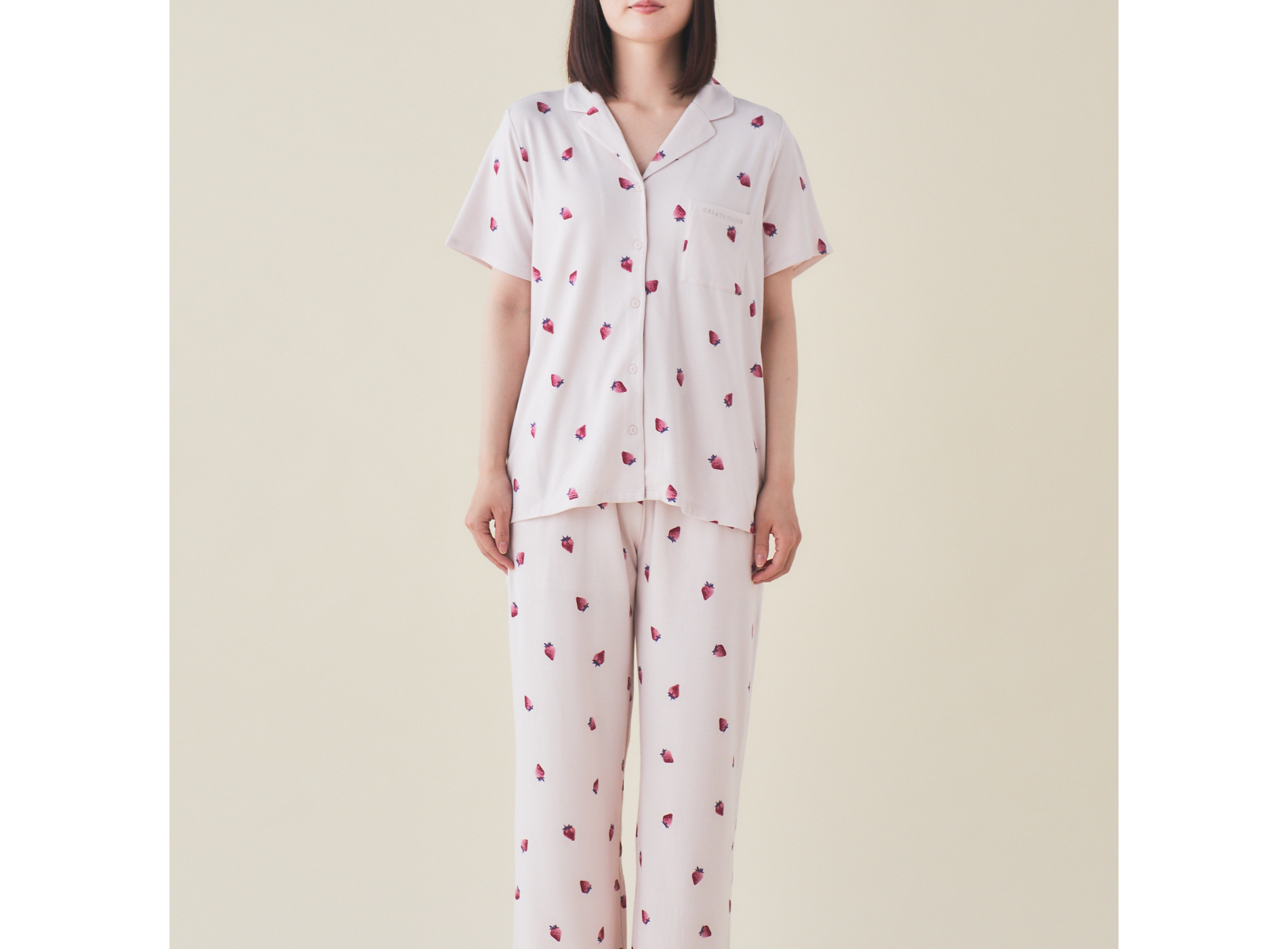 【WOMEN】ストロベリー柄　半袖シャツ＆ロングパンツセット