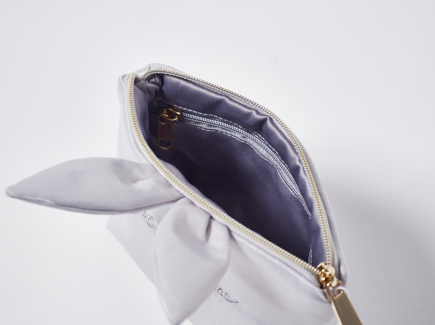 【WOMEN】BUNNY　ティッシュポーチ＆モコぬいぐるみセット