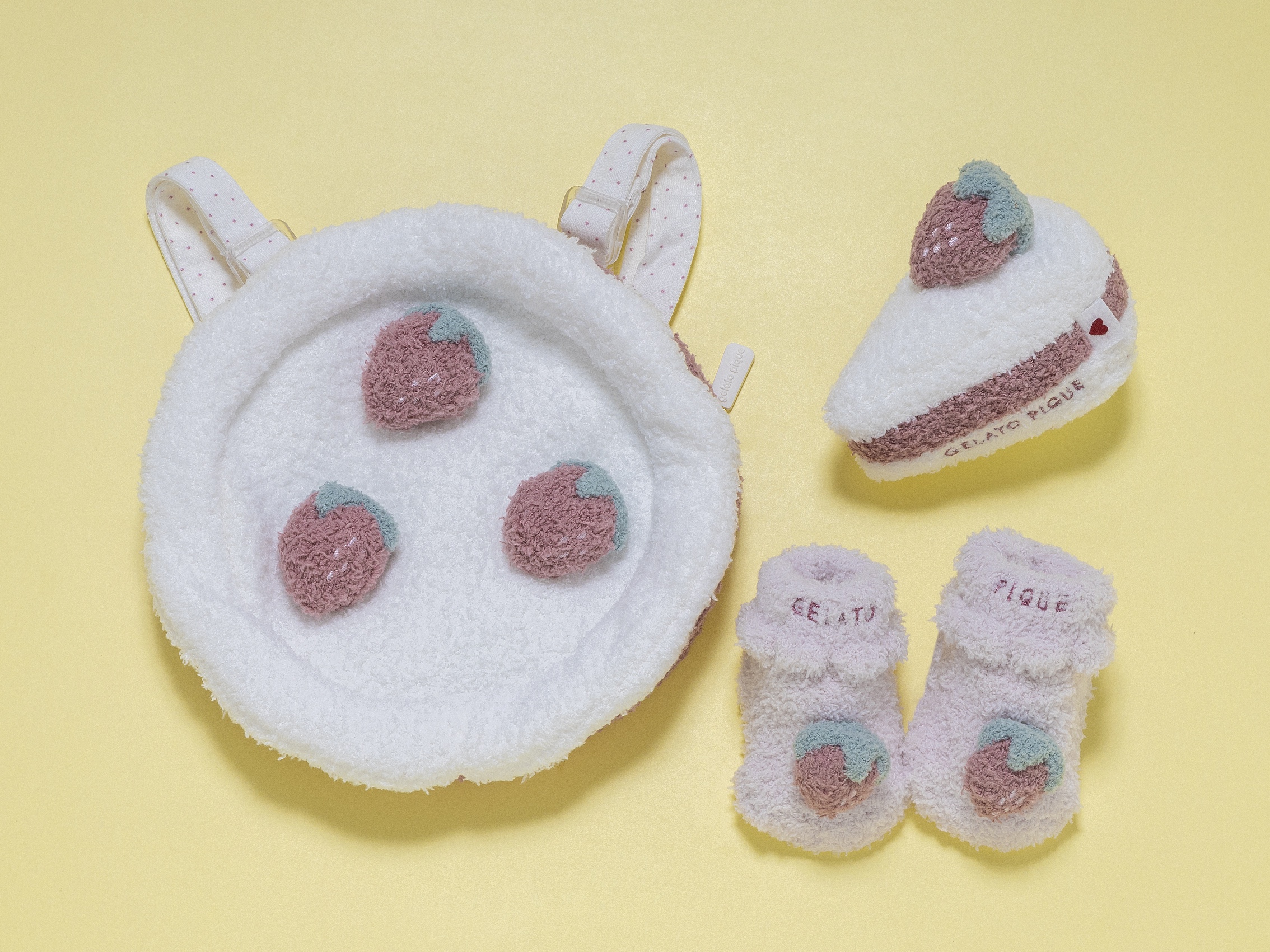 【BABY】ベビモコケーキ リュック＆ソックス＆ラトル