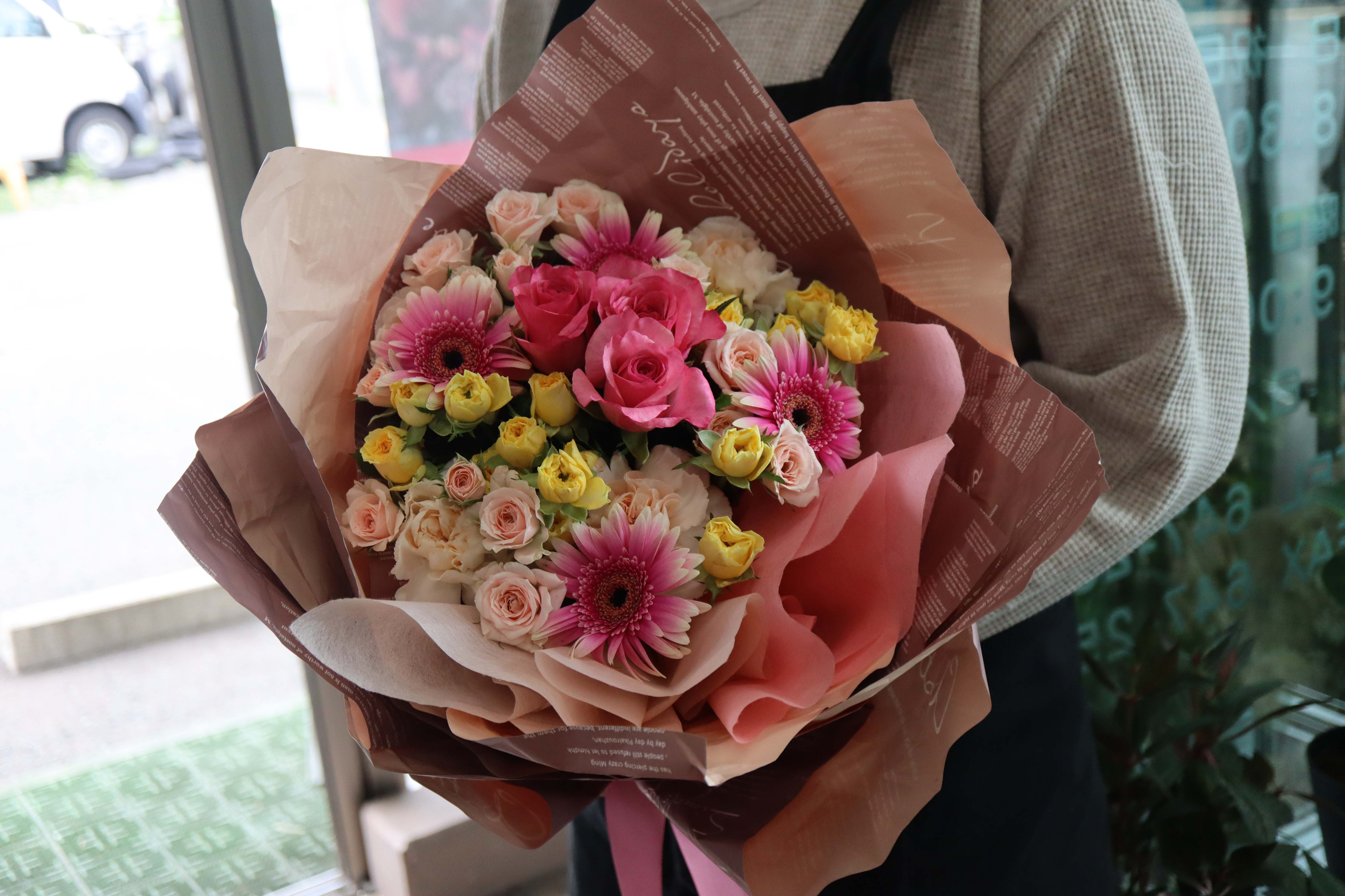 クロッカス | blueroseflowers（ブルーローズフラワーズ）の