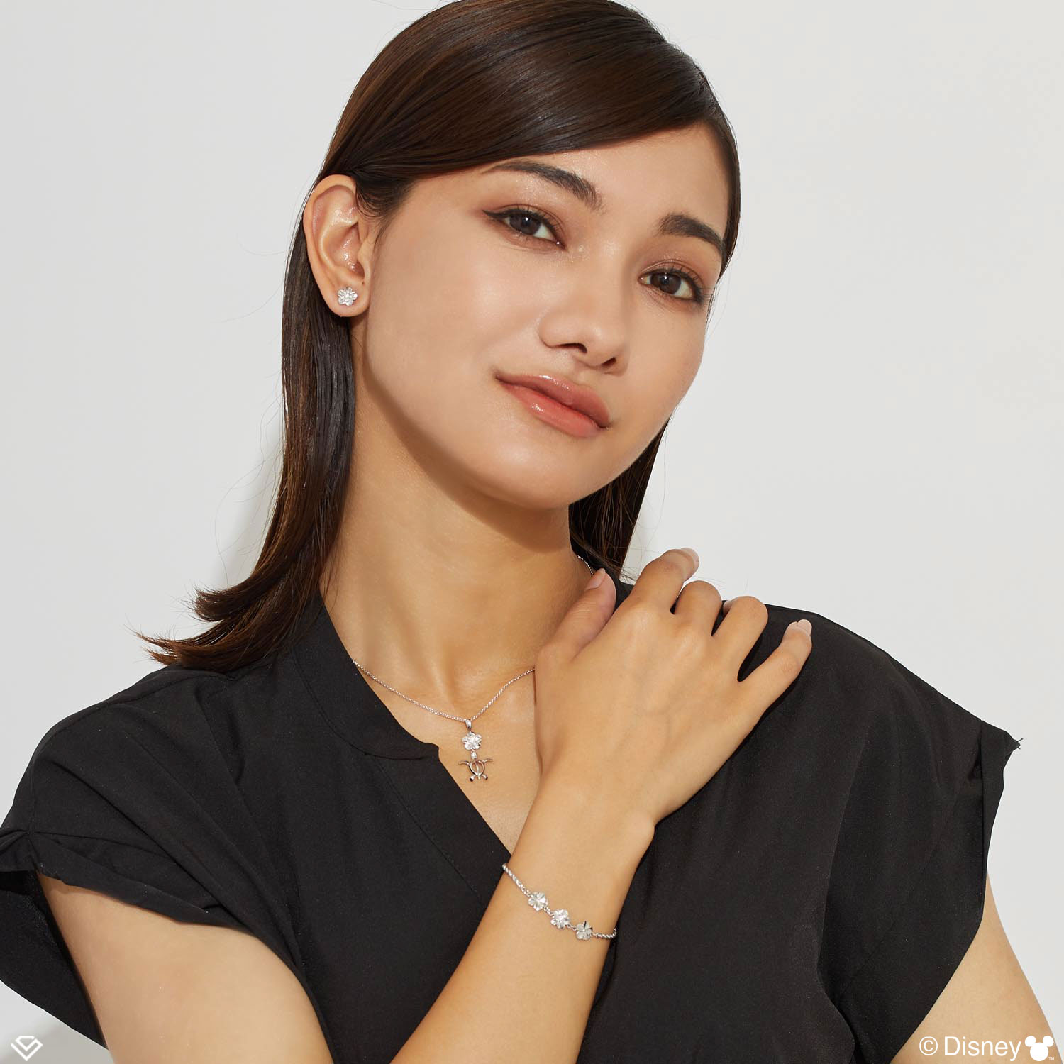 ディズニー ピアス ハワイアンジュエリー プルメリア 「ミッキー」