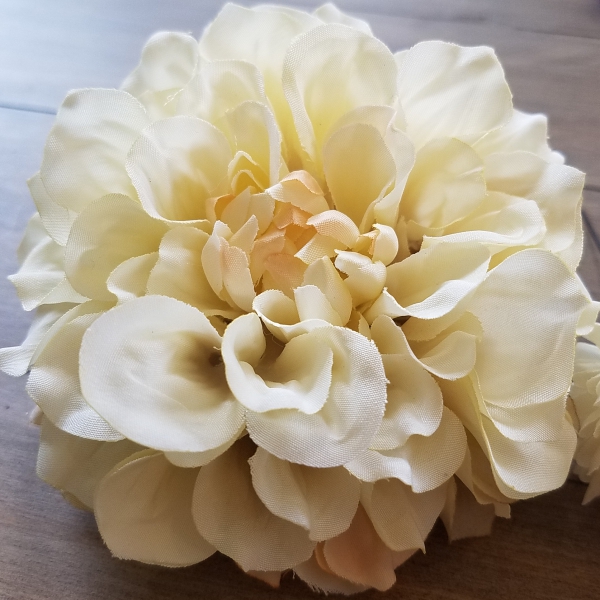 選べるカラー２個セット ほっこりダリア髪飾り　おまかせBOX付き