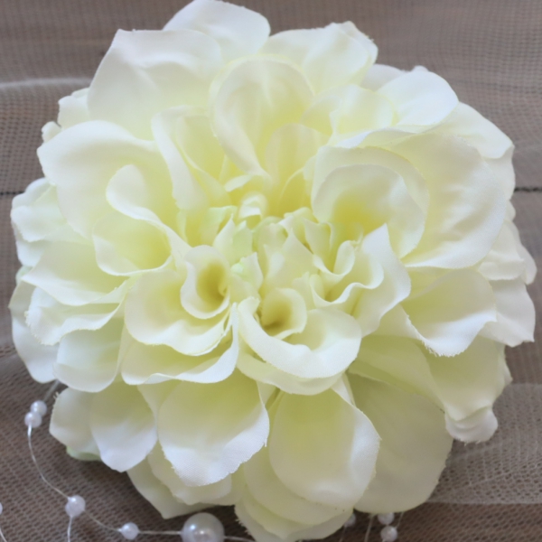 選べるカラー２個セット ほっこりダリア髪飾り　おまかせBOX付き