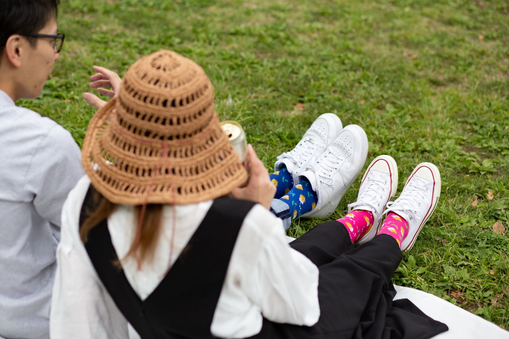 ビールを飲む日の靴下 ユニセックス | hajimari socks(ハジマリ