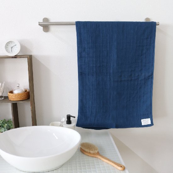 使うほどに柔らかく六重織バスタオル＆タオル＆UQベビー全身泡ソープ本体＆ミルキーローション＆全身保湿オイルご出産御祝セット