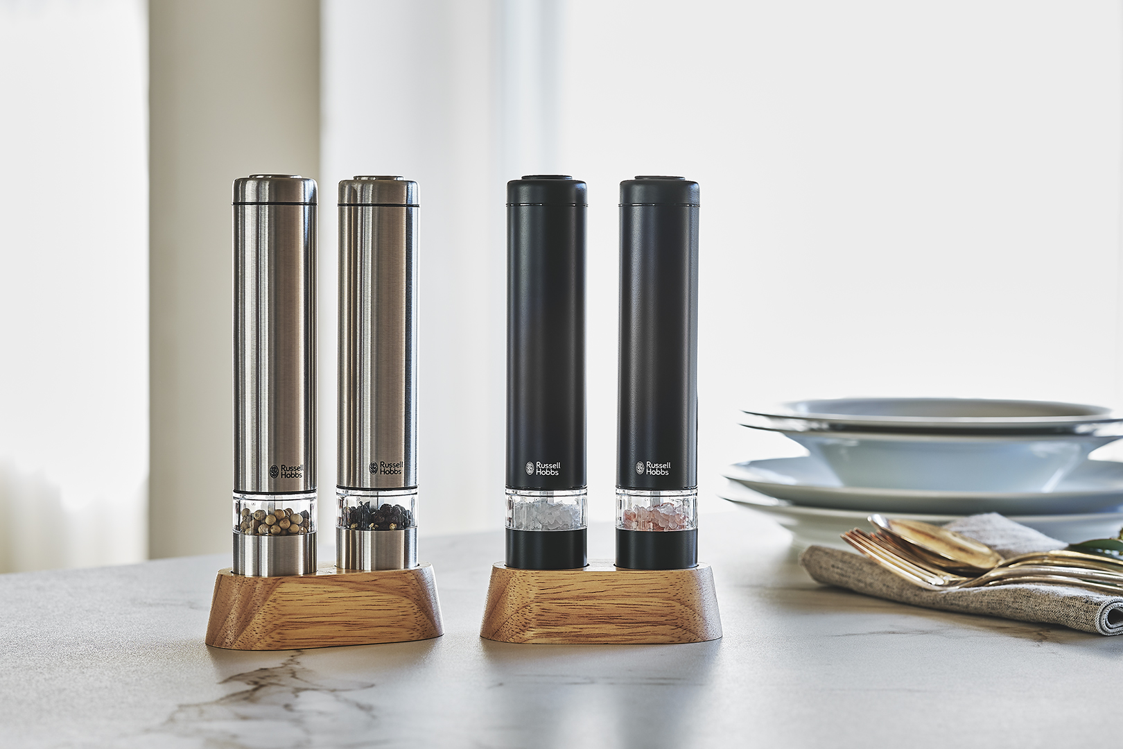 【新品】ラッセルホブス　2本セット　SALT&PEPPER MILLS