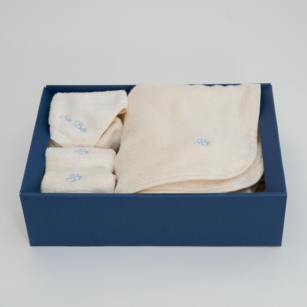 【名入れ刺繍ギフト】出産祝い ギフトセット 15000円