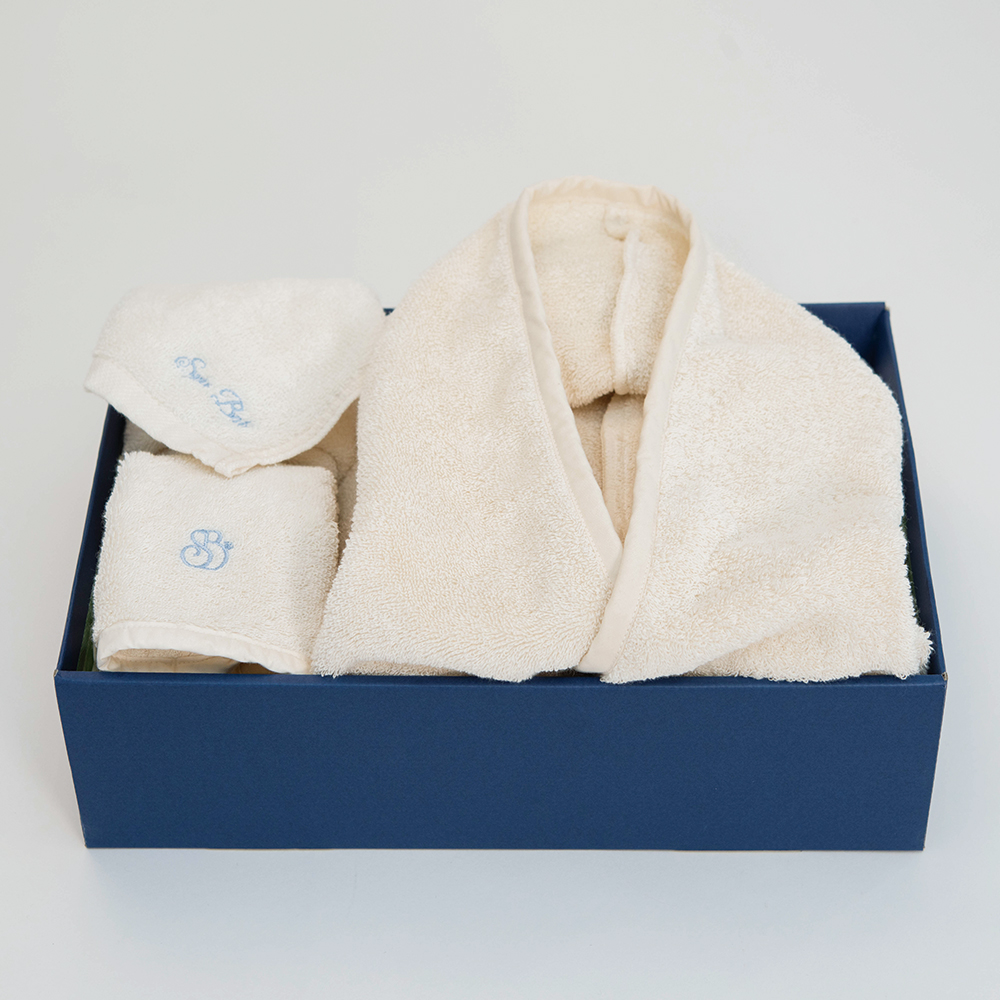 【名入れ刺繍ギフト】出産祝い ギフトセット 16500円