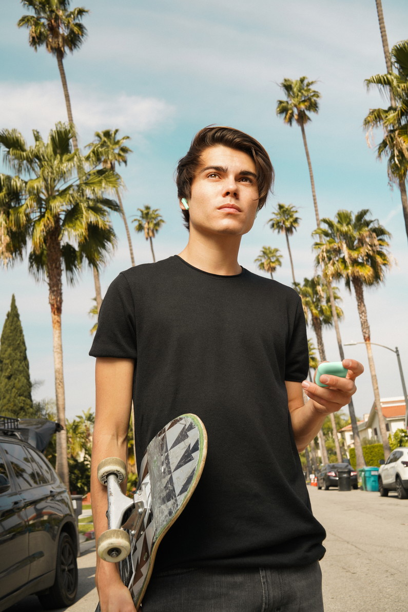 AIR 1  GO ワイヤレスインイヤーヘッドフォン