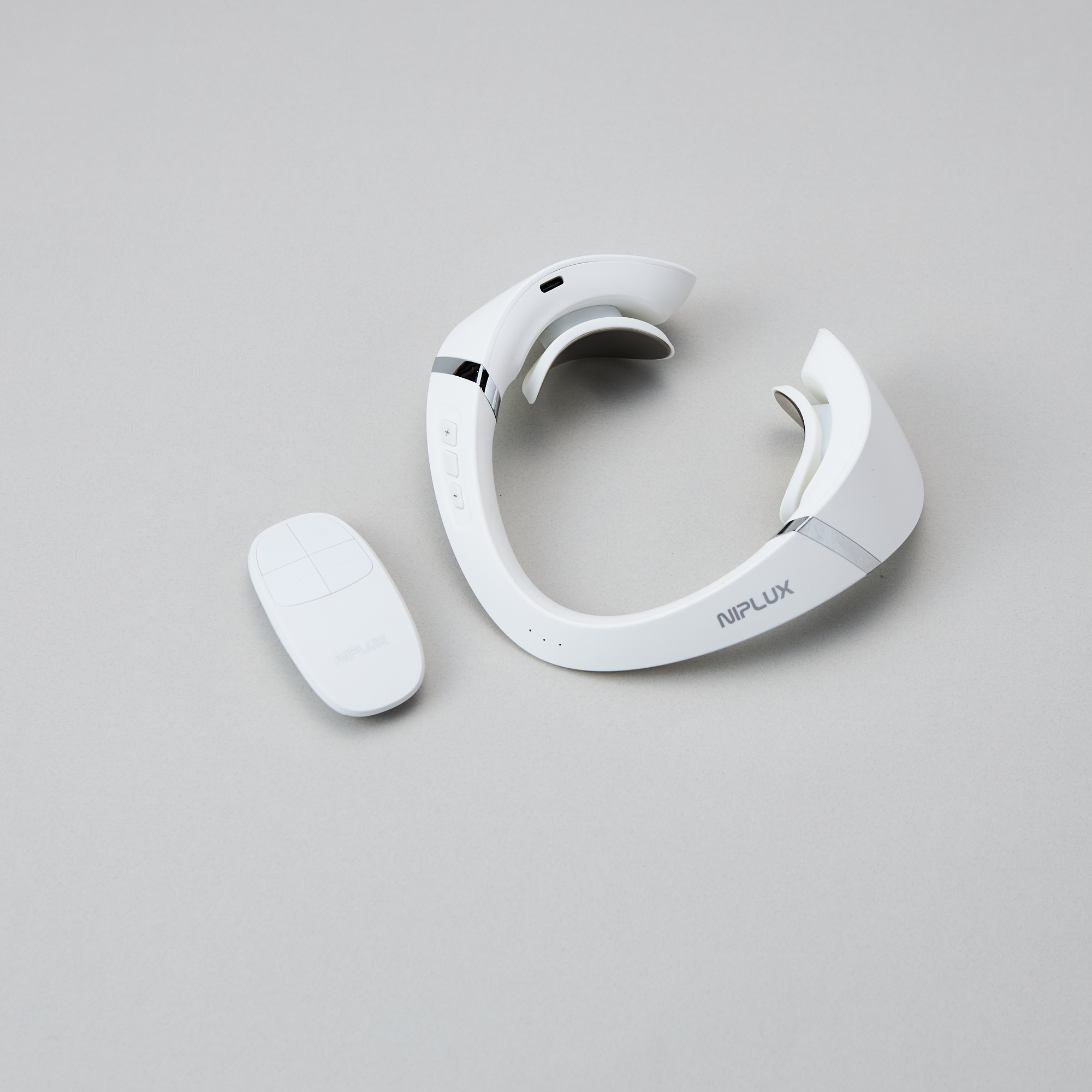 肩専用EMSツール＜SHOULDER RELAX＞