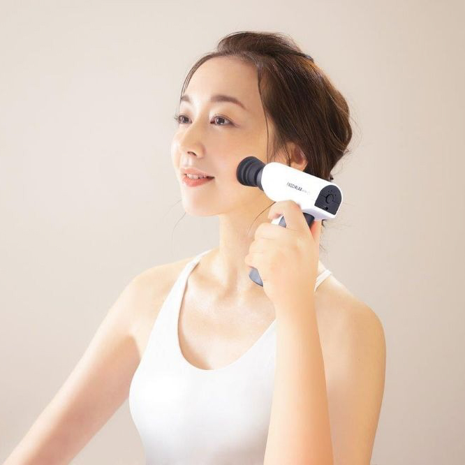 【軽量&お顔にも使える】筋膜リリースガン＜FASCIALAX MINI 2S＞