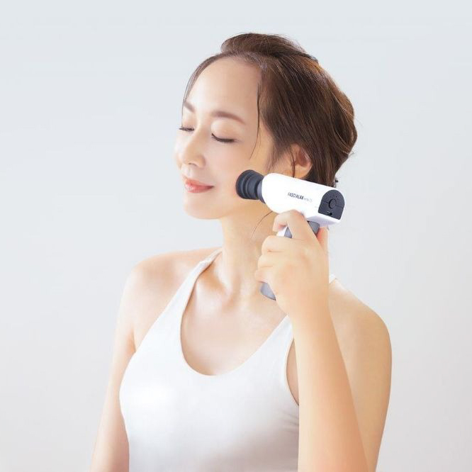 【軽量&お顔にも使える】筋膜リリースガン＜FASCIALAX MINI 2S＞