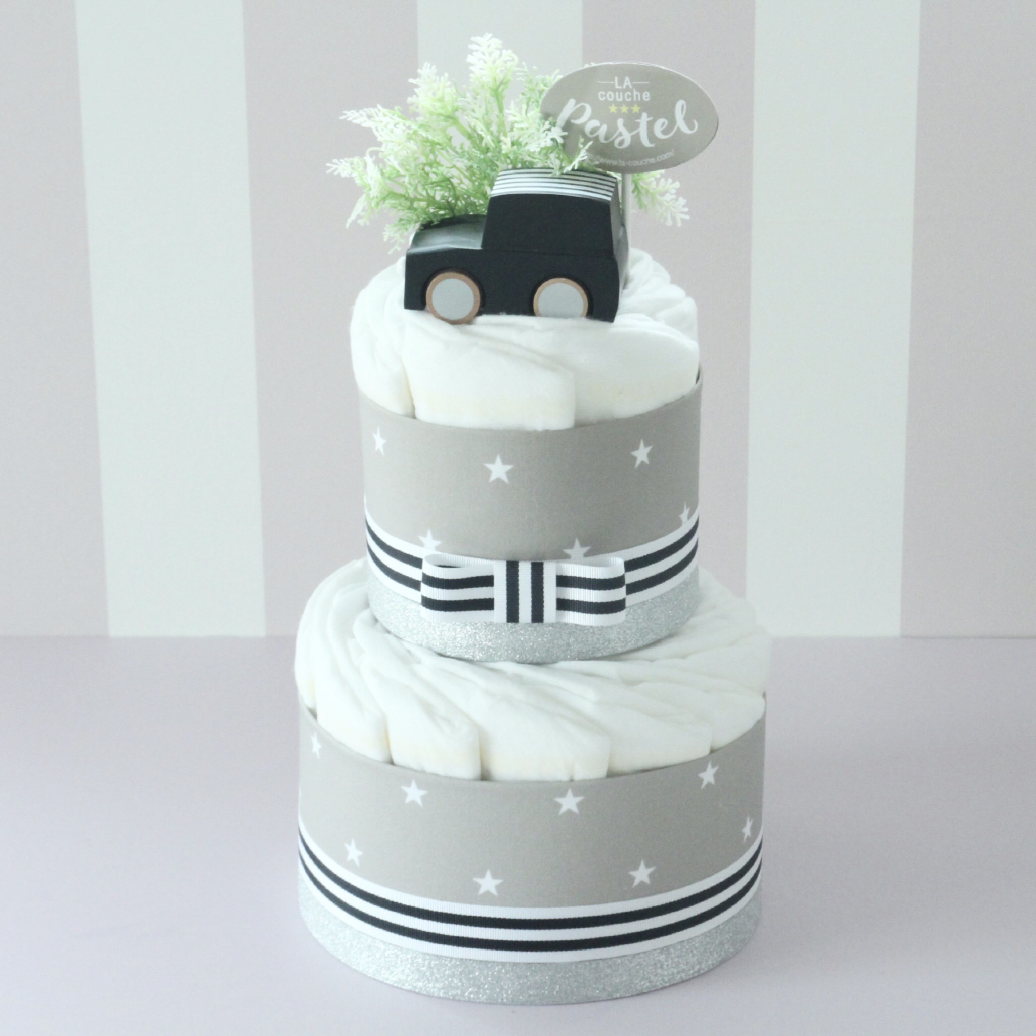 Kiko＋の kuruma付きオーガニックおむつケーキ（2段/全2色）