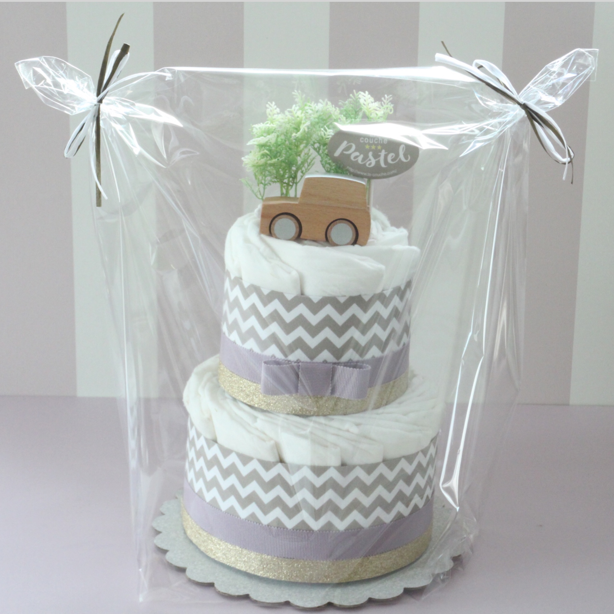 Kiko＋の kuruma付きオーガニックおむつケーキ（2段/全2色）