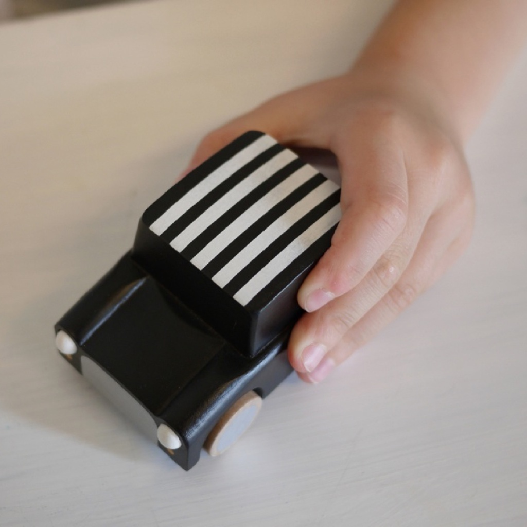 Kiko＋の kuruma付きオーガニックおむつケーキ（2段/全2色）