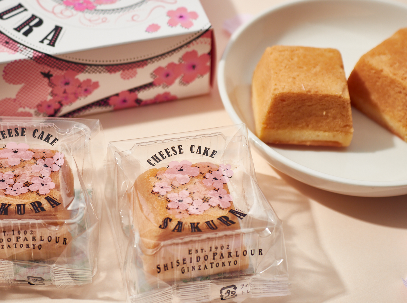 【ホワイトデー】タンプ限定セット "春のチーズケーキ＆タオルハンカチ選べる2枚"