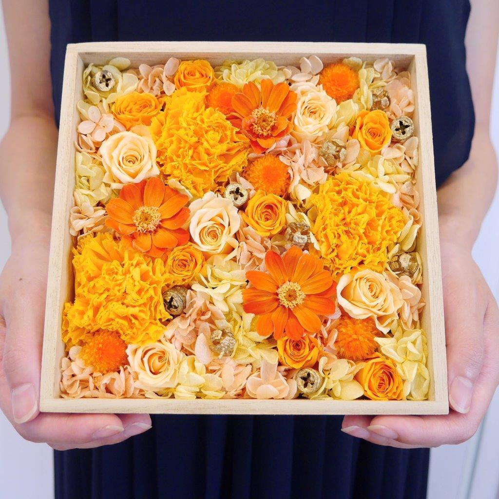 【麻の葉文様/L】縁起の良い桐箱入りプリザーブドフラワー