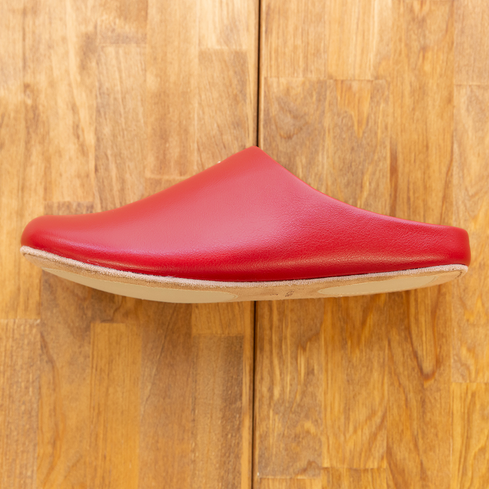 “歩く”を考えたスリッパ room's (ルームズ)