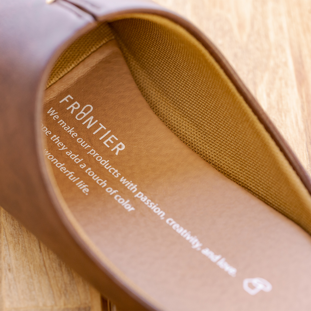 “歩く”を考えたスリッパ room's (ルームズ)