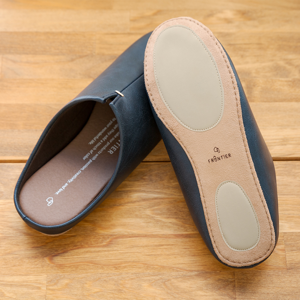 “歩く”を考えたスリッパ room's (ルームズ)