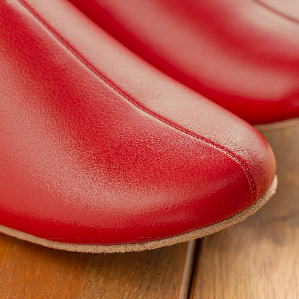 “歩く”を考えたスリッパ room's (ルームズ)