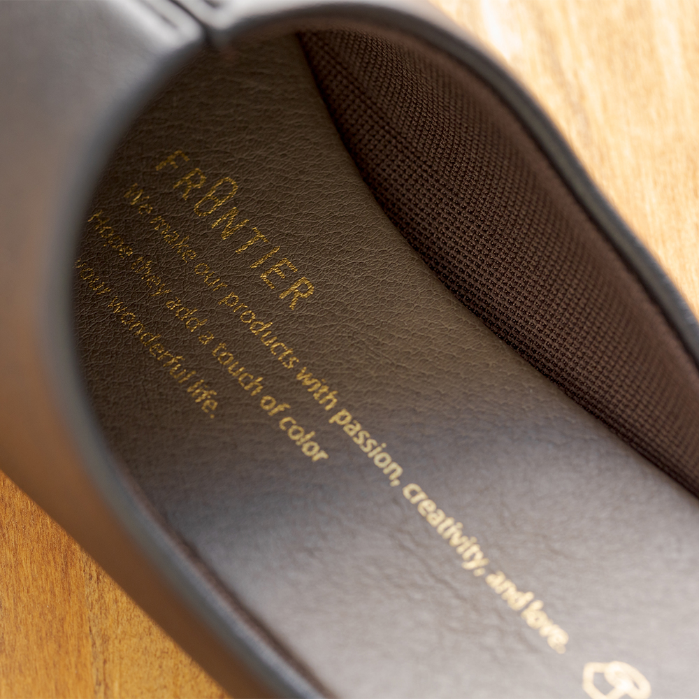 “歩く”を考えたスリッパ room's (ルームズ)