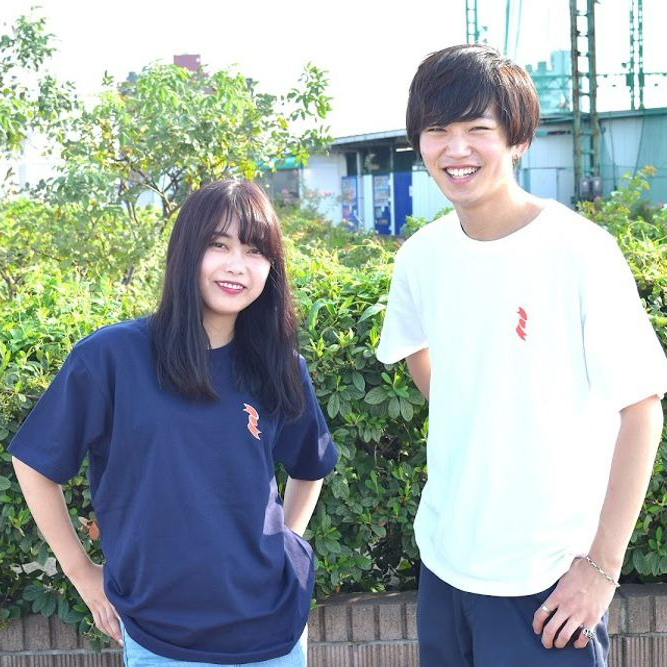 タンプ T-Shirt