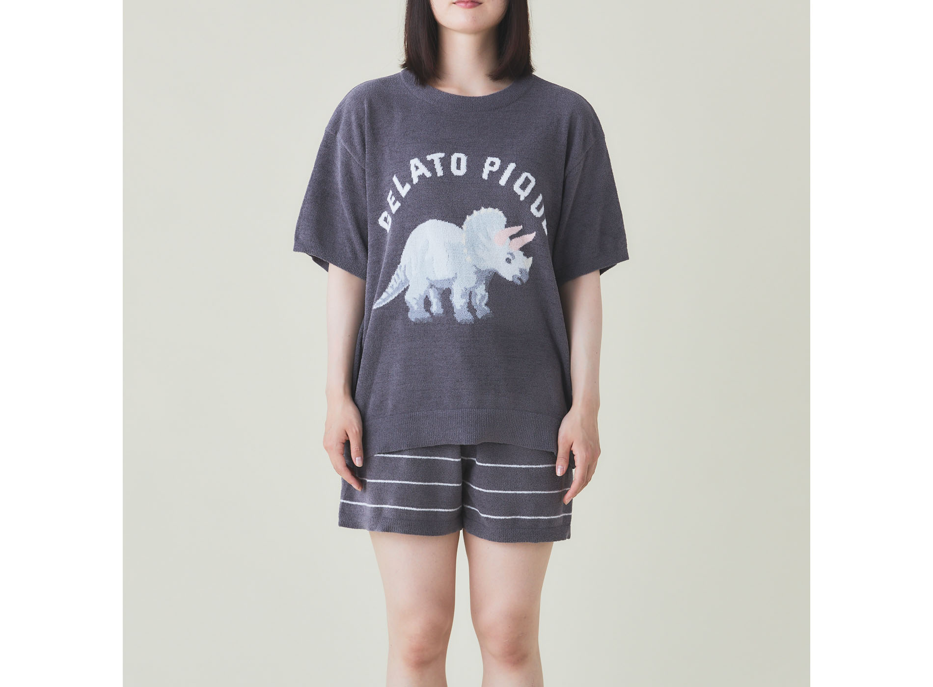 【WOMEN】モチーフ柄JQD　プルオーバー＆ショートパンツセット