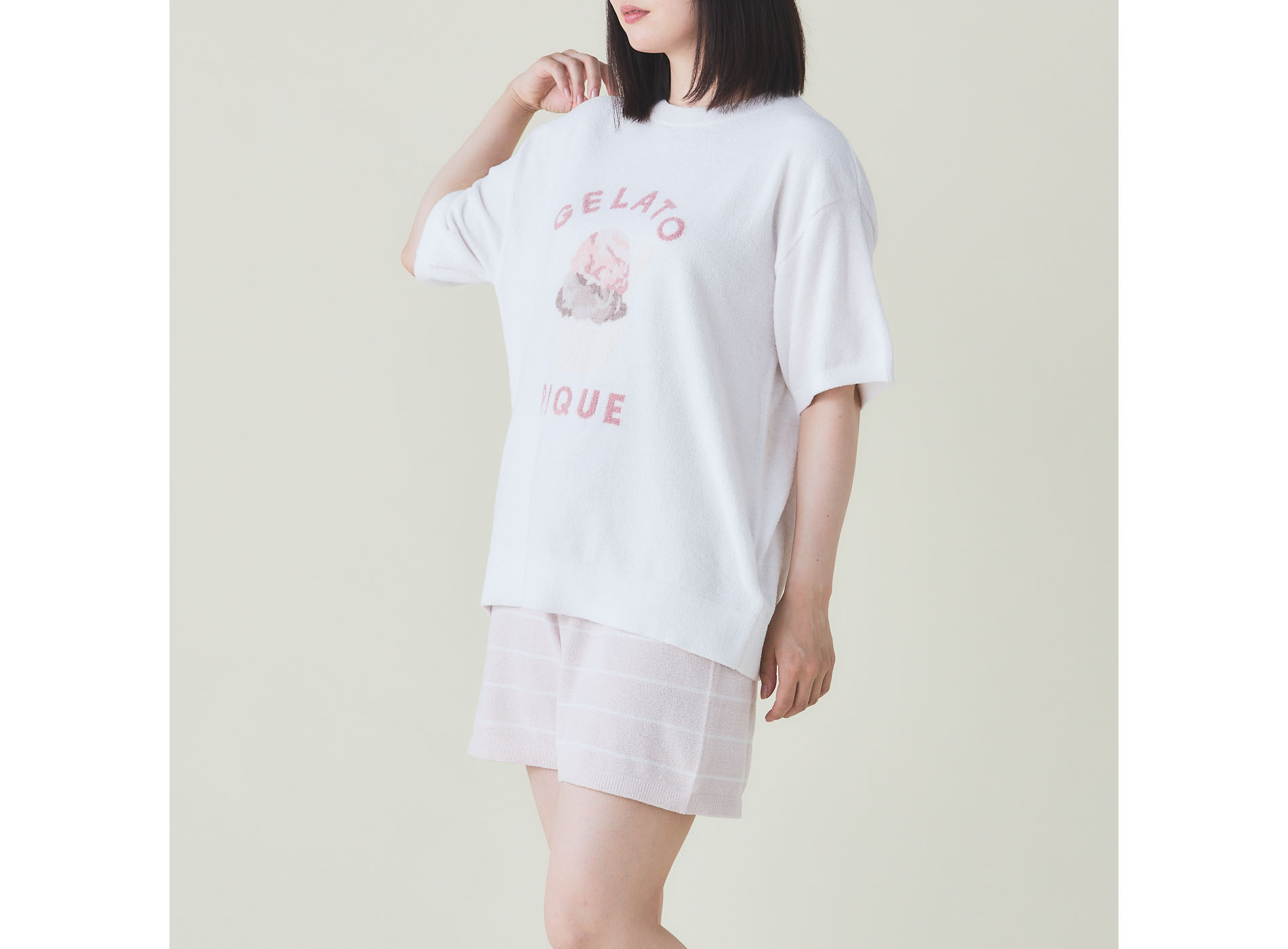 【WOMEN】モチーフ柄JQD　プルオーバー＆ショートパンツセット