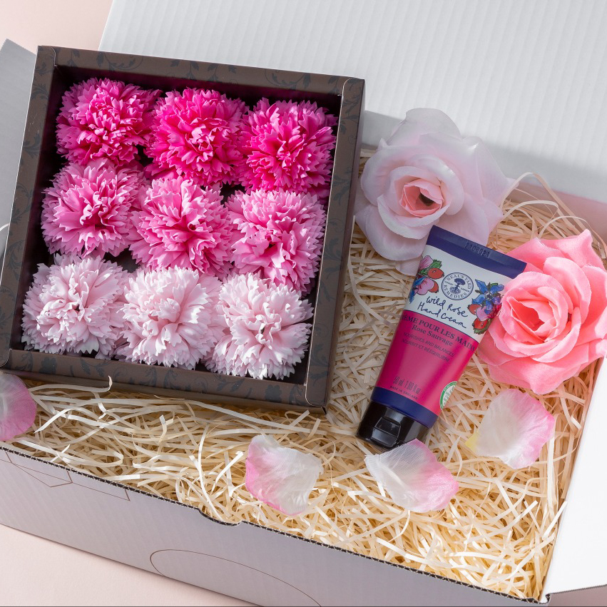 【タンプ限定】カーネーション入浴剤&ハンドクリームセット