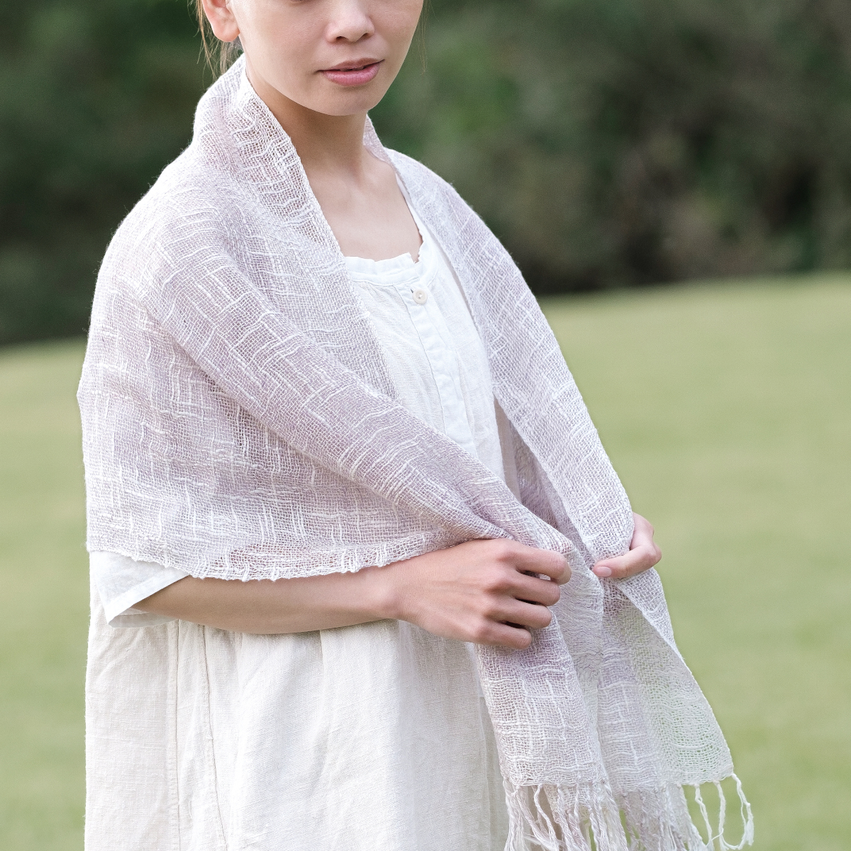 麻とボタニカルオーガニックの節糸格子マフラー
