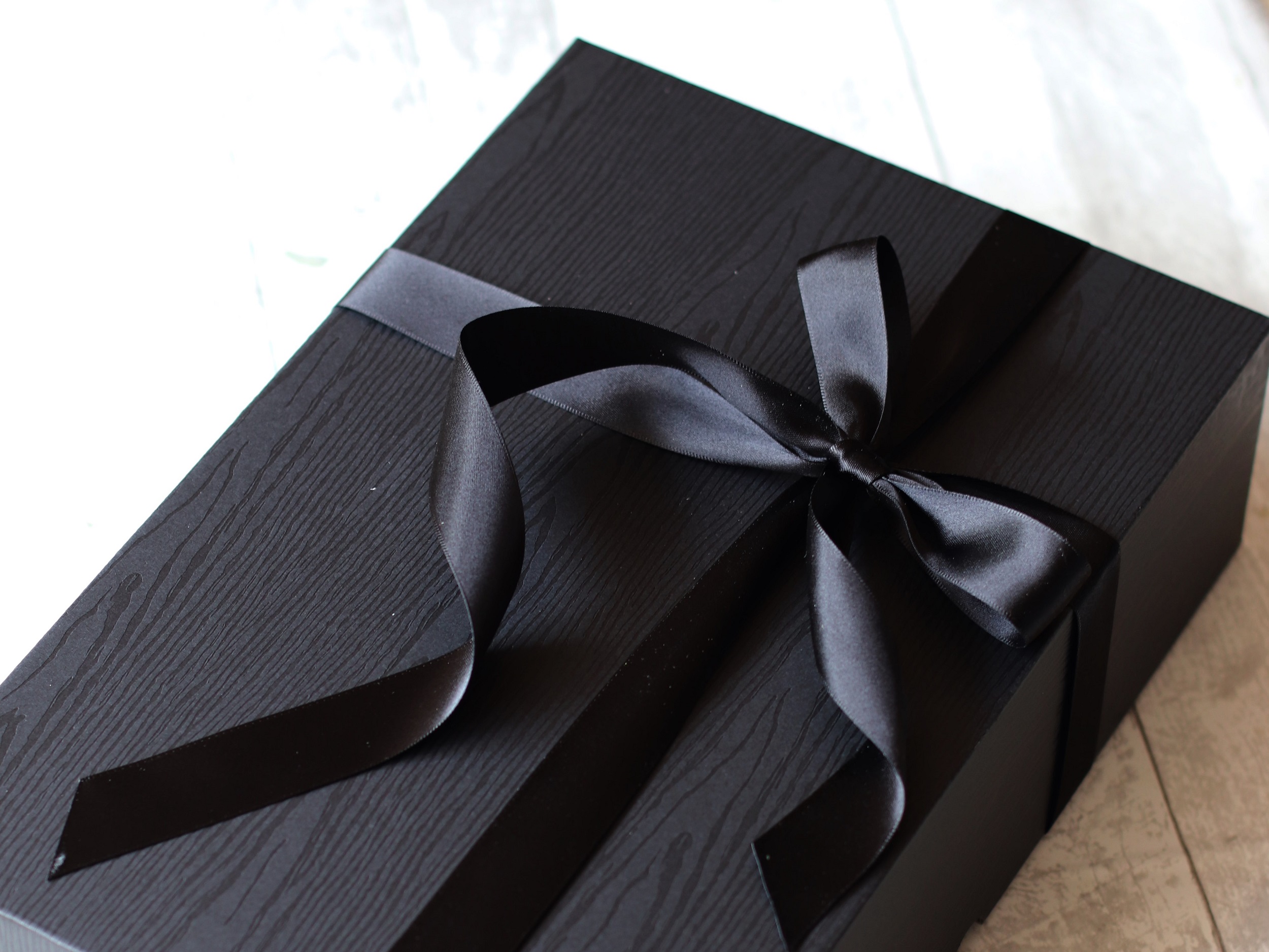 ノンアルコールドリンク＆アーティフィシャルフラワーボックス