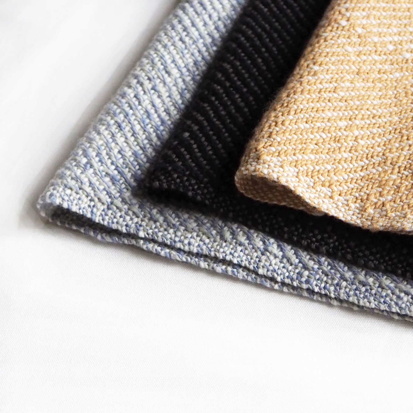 ガラ紡417/2綾織りストール | 益久染織研究所（マスヒサソメオリ