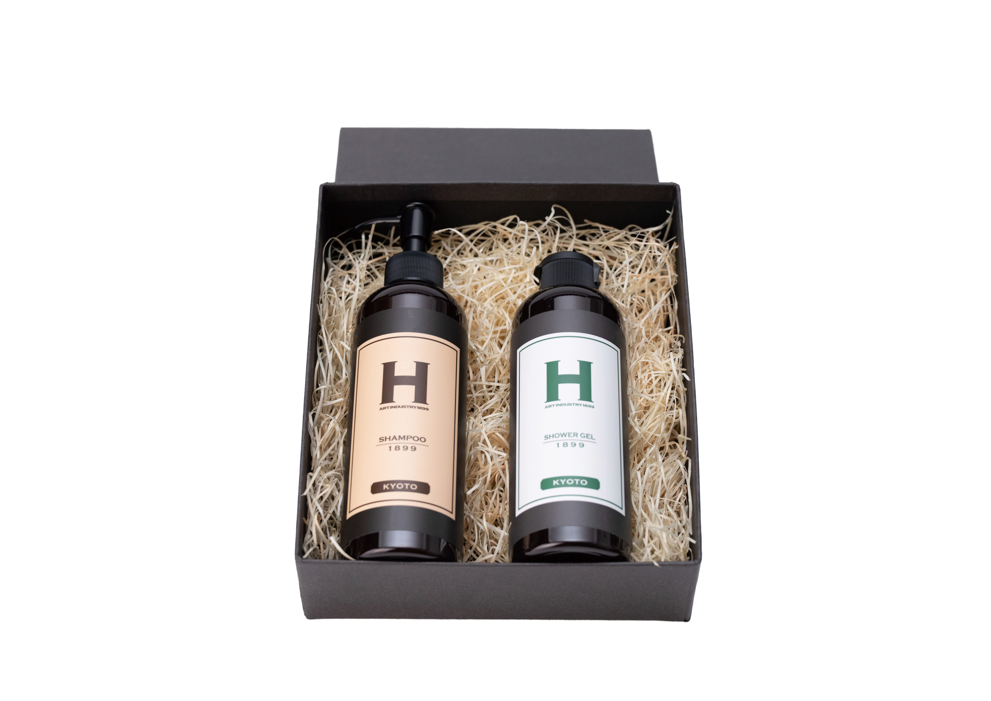 ギフトボックス入り2本セット（SHAMPOO / SHOWER GEL 1899 KYOTO）