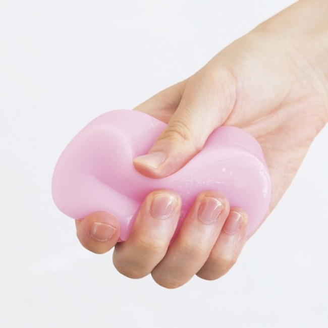 プニプニし放題の肉球の香りせっけん