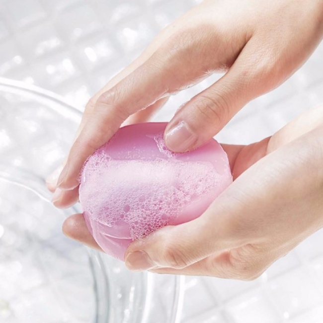 プニプニし放題の肉球の香りせっけん