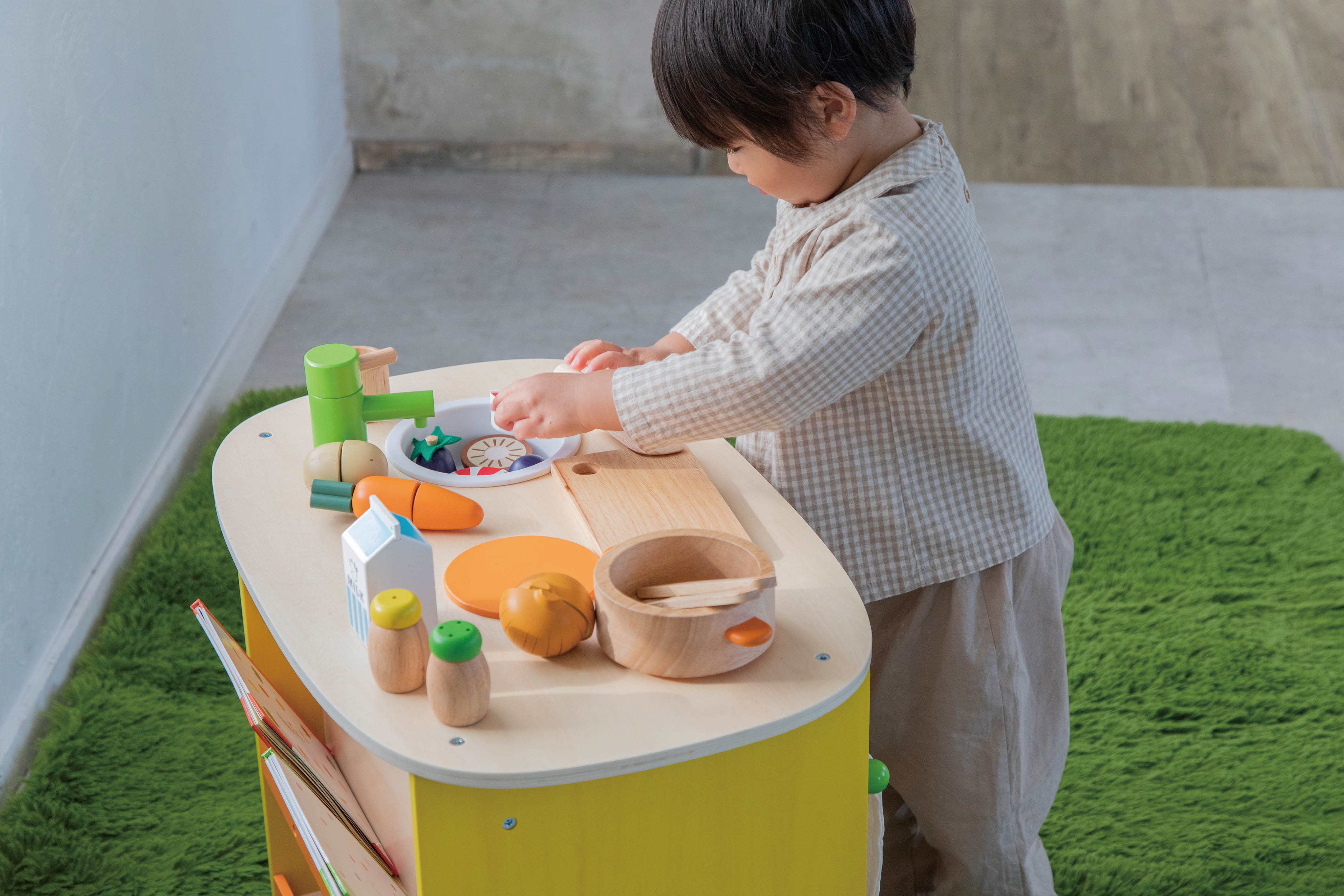 森のアイランドキッチン