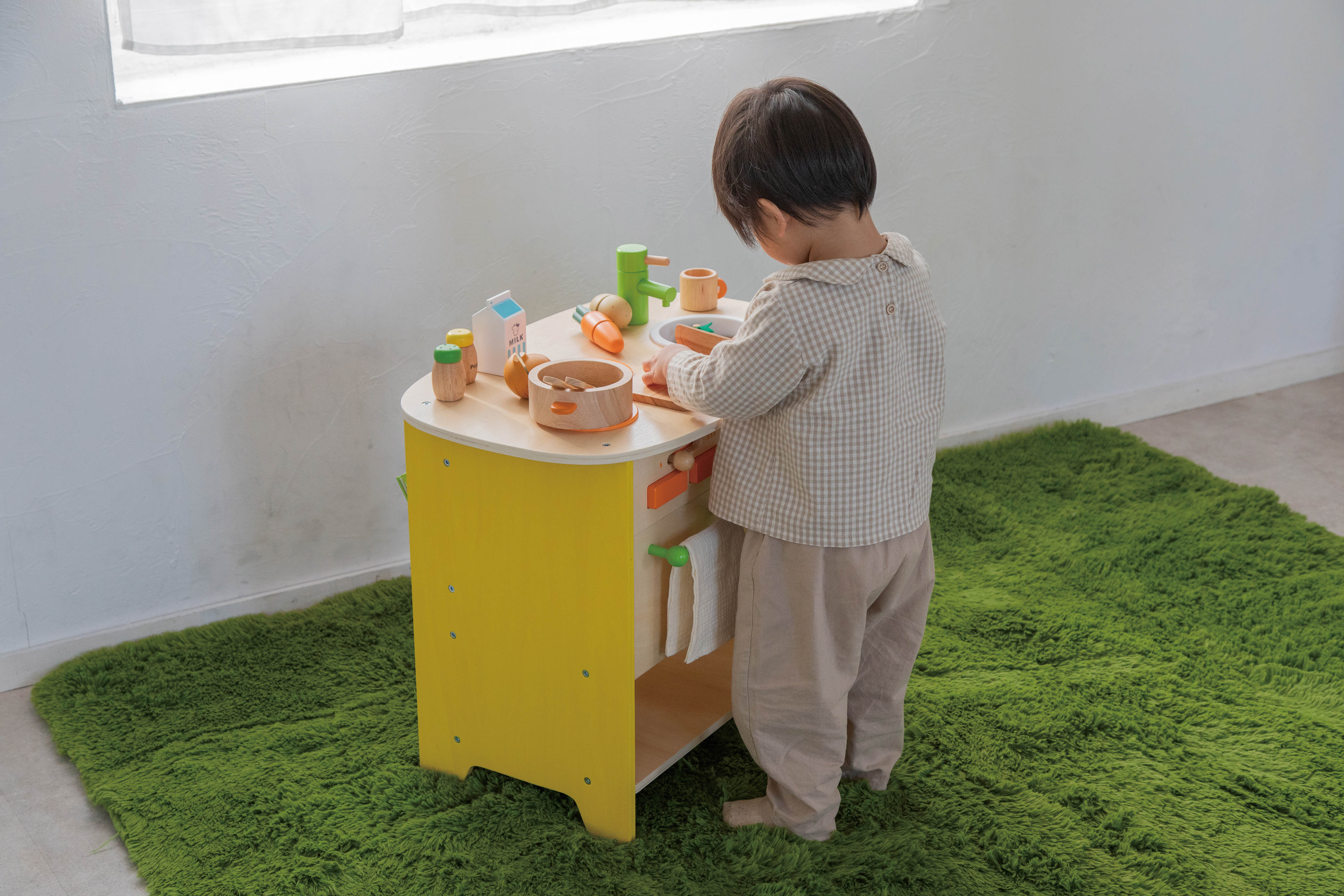 森のアイランドキッチン