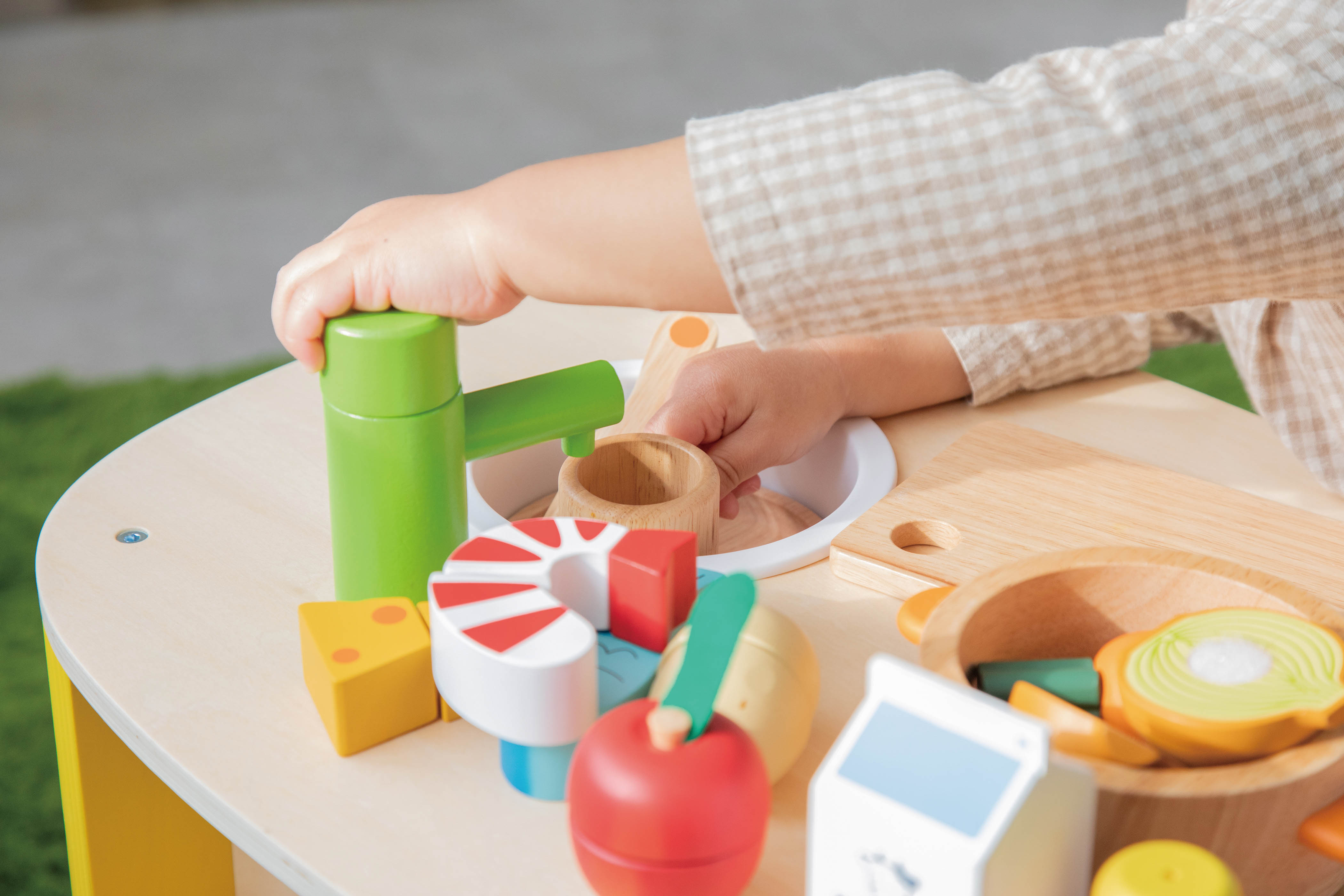 森のアイランドキッチン