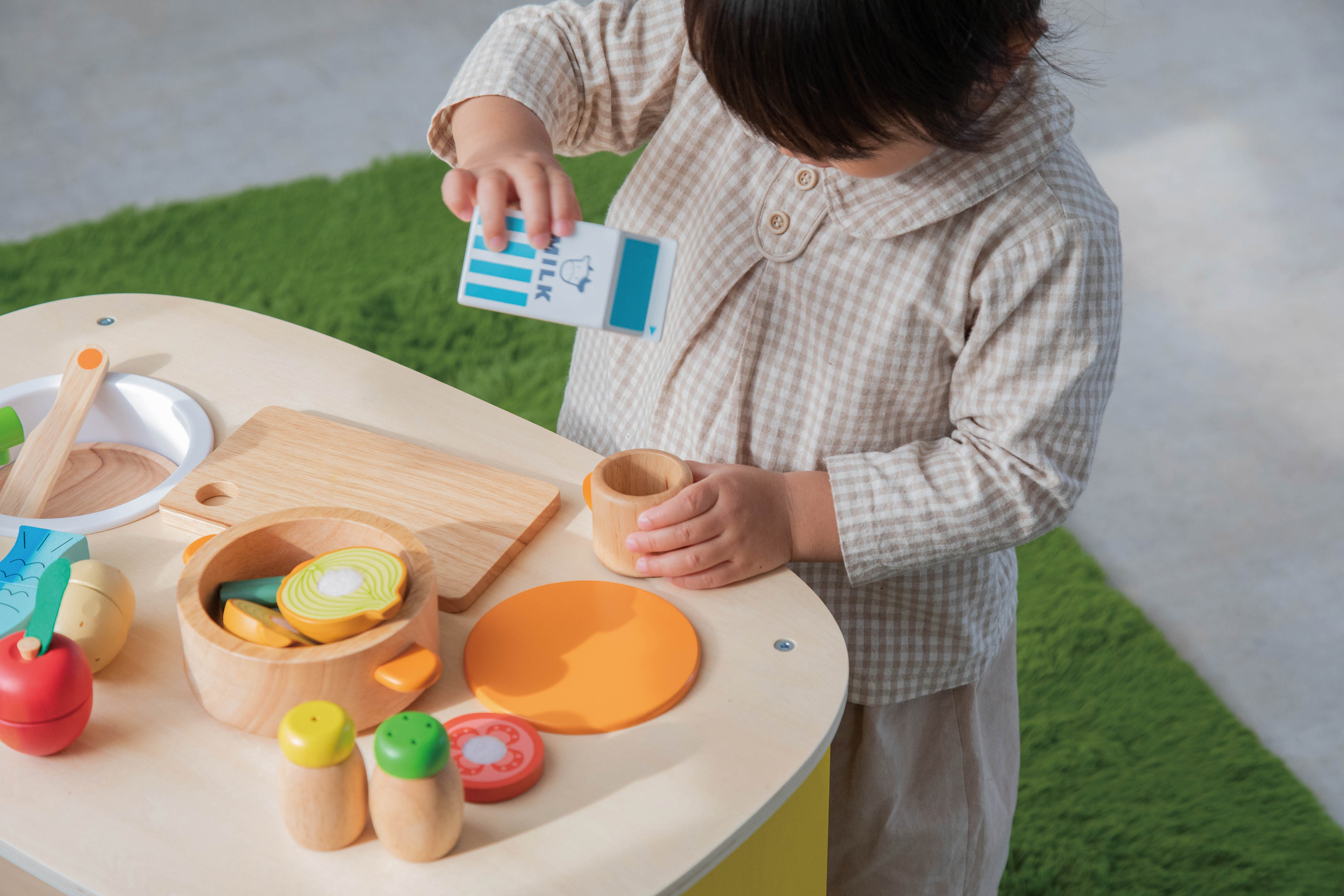 森のアイランドキッチン