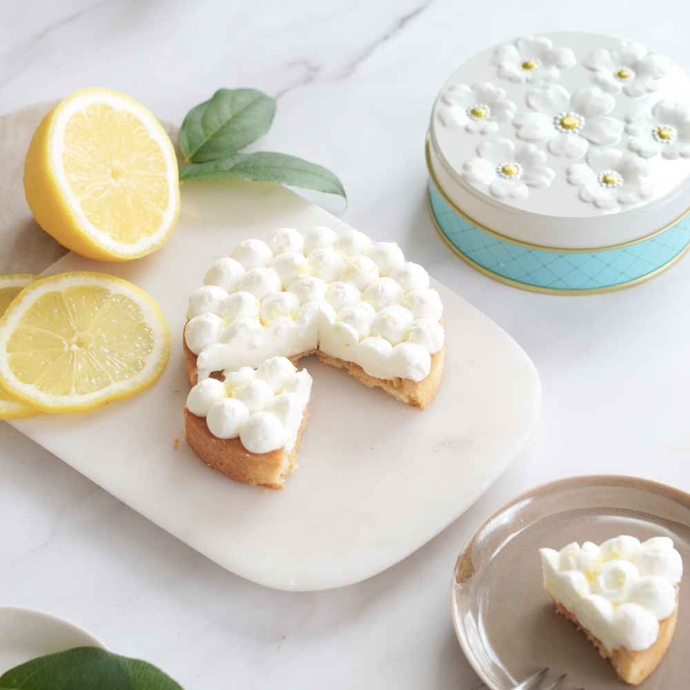 幸せの缶ケーキ(あまおう苺のベリーチーズケーキタルト＆国産レモンチーズケーキタルト)【２缶セット】化粧箱入り