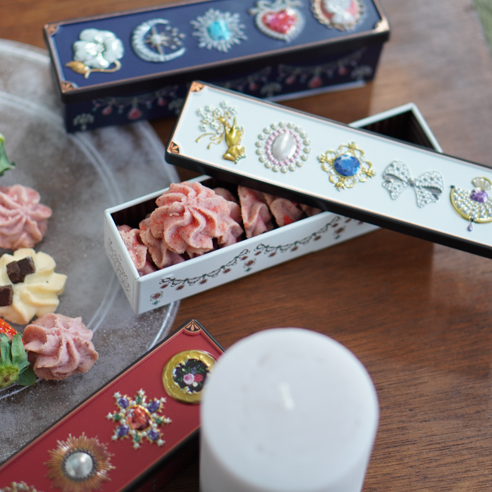 グルテンフリーの宝石箱クッキー3缶セット(チョコチャンク&苺&ハーフハーフ) 簡易ラッピング込み【常温配送】