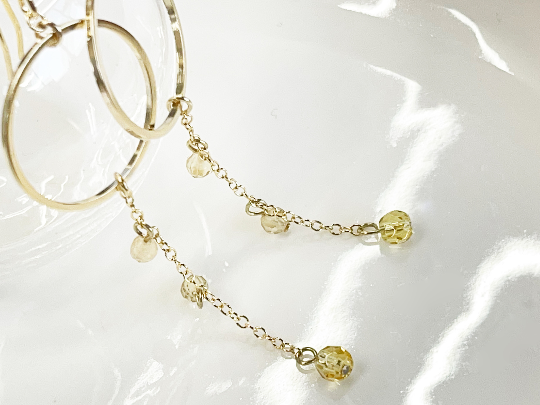 誕生石　サークルピアス